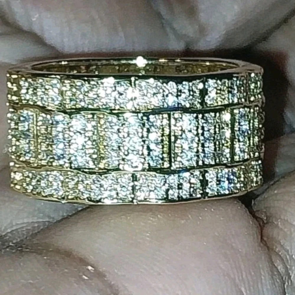 Exquisite Luxurious Micro Pave Cubic Zirconia Hip Hop Blinged Out Ring For Men